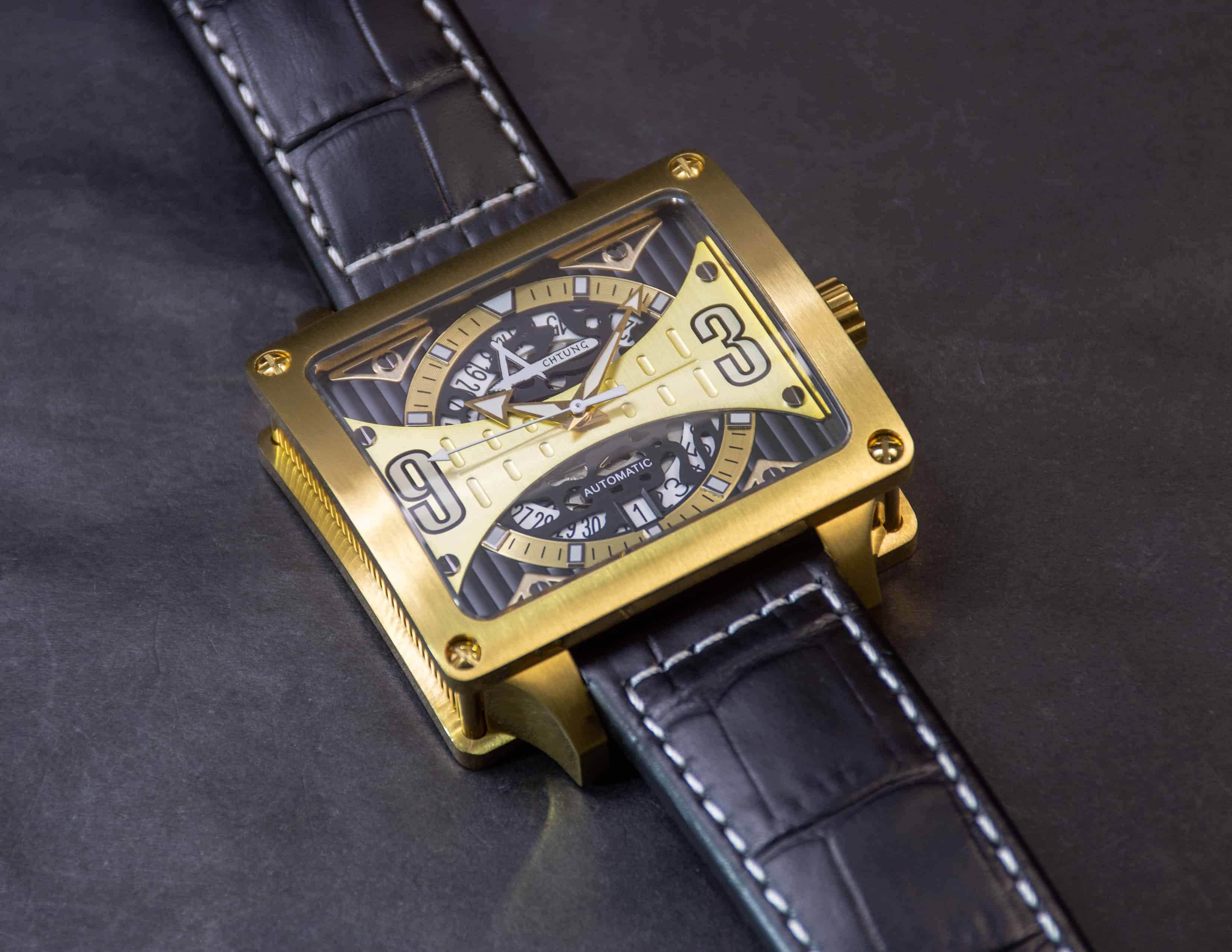 Achtung Timebox Yellow Gold